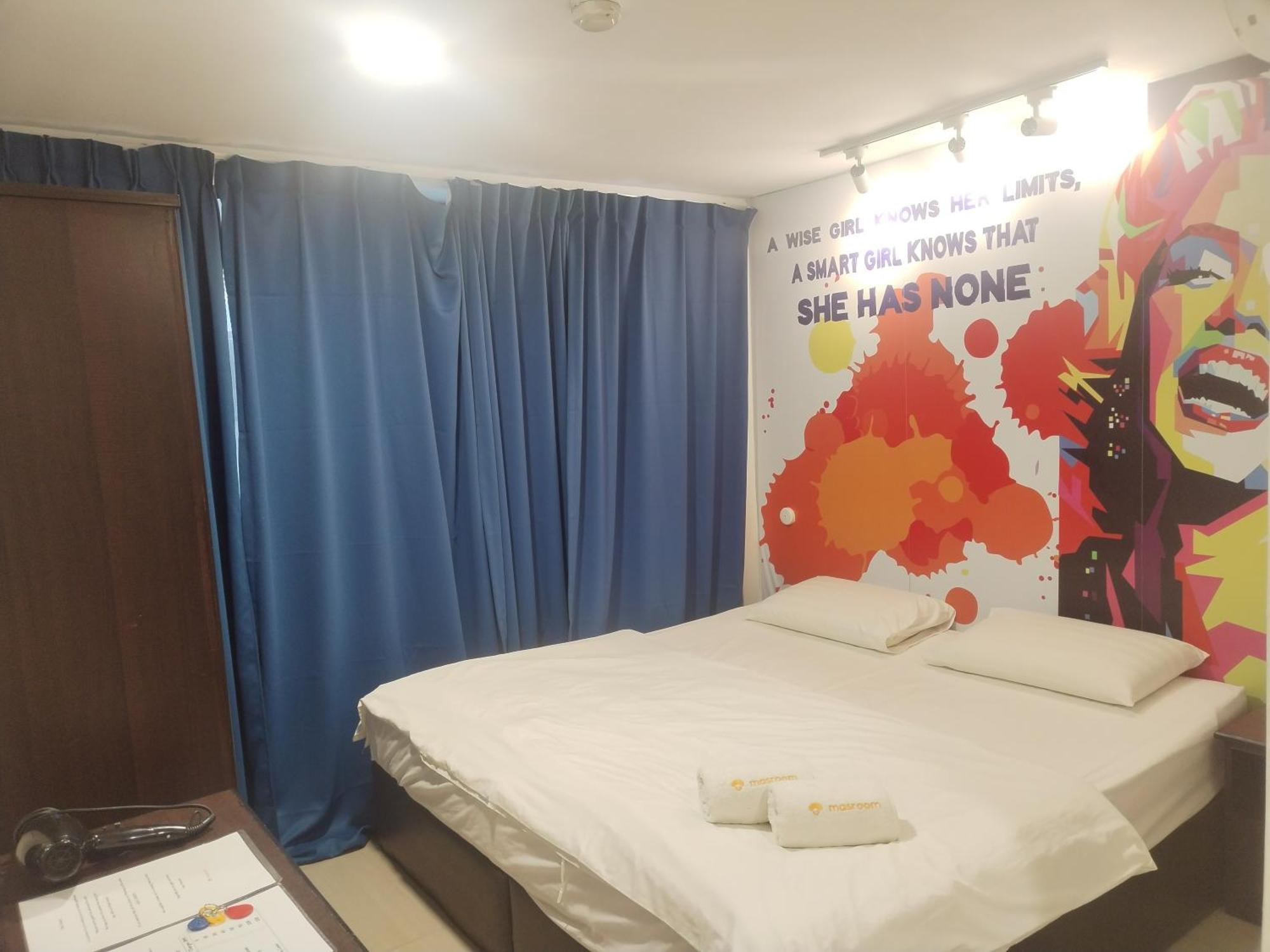 Masroom Hotel Куала Лумпур Екстериор снимка